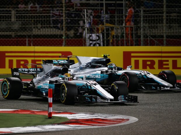 Lewis Hamilton, Valtteri Bottas Lewis Hamilton, Valtteri Bottas