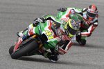Aleix Espargaro vor Sam Lowes (Aprilia) 