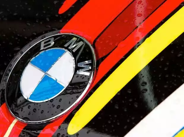 Titel-Bild zur News: BMW M3 GT2 Art Car 2010