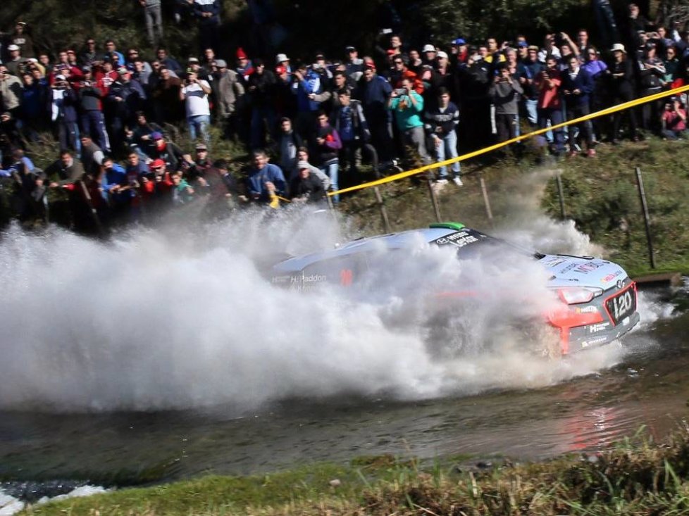 Hayden Paddon, John Kennard