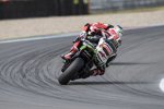 Jonathan Rea hinter Chaz Davies