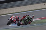 Tom Sykes vor Marco Melandri 