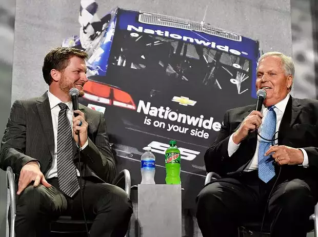 Dale Earnhardt Jun., Rick Hendrick, Rücktritt Titel-Bild zur News: Dale Earnhardt Jun., Rick Hendrick, Rücktritt