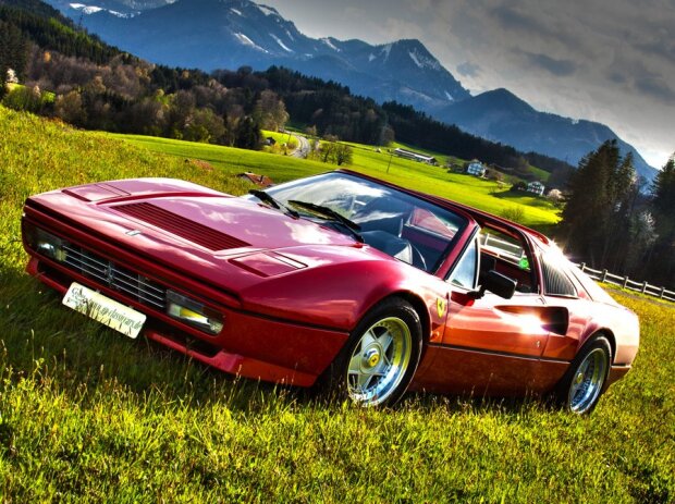Titel-Bild zur News: Ferrari 328 GTS
