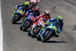 Andrea Iannone vor Jorge Lorenzo 