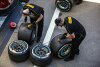 Bild zum Inhalt: Pirelli: FIA genehmigt Nachlieferung von Reifen