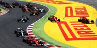 Bild zum Inhalt: Startcrash für Räikkönen und Verstappen: Zu dritt geht's nicht