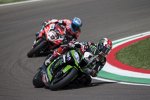 Jonathan Rea vor Marco Melandri 