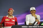 Sebastian Vettel (Ferrari) und Lewis Hamilton (Mercedes) 