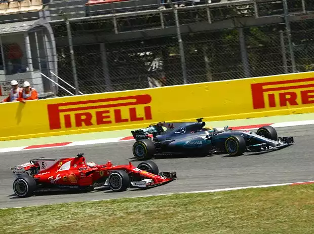 Lewis Hamilton, Sebastian Vettel Titel-Bild zur News: Lewis Hamilton, Sebastian Vettel