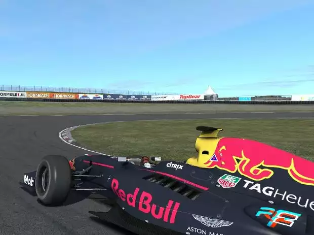 rFactor 2 Titel-Bild zur News: rFactor 2