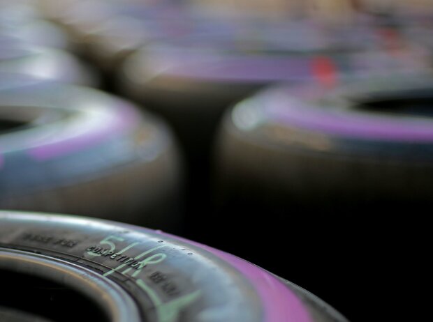 Titel-Bild zur News: Pirelli-Ultrasoft-Reifen