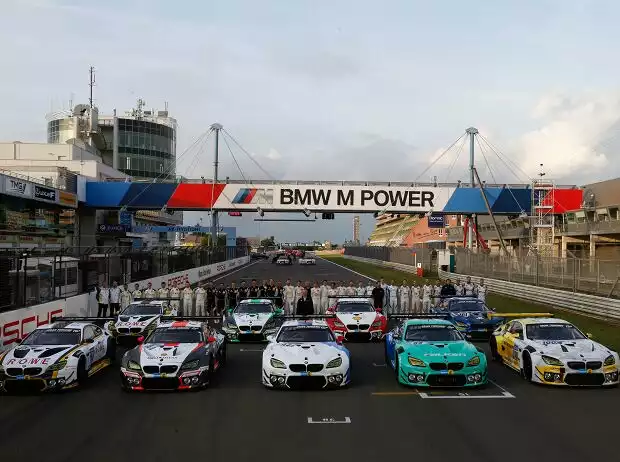 BMW Gruppenfoto Titel-Bild zur News: BMW Gruppenfoto