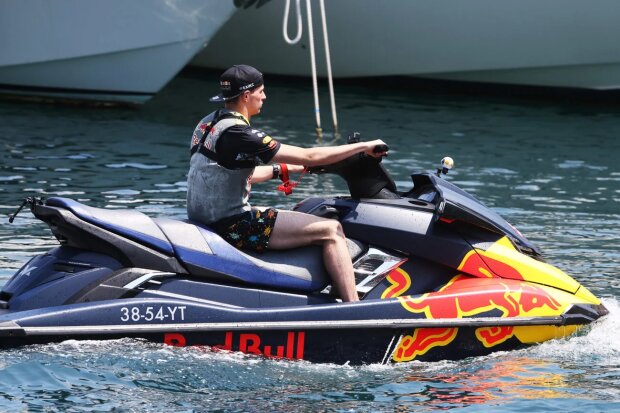 Max Verstappen  ~Max Verstappen (Red Bull) ~ 