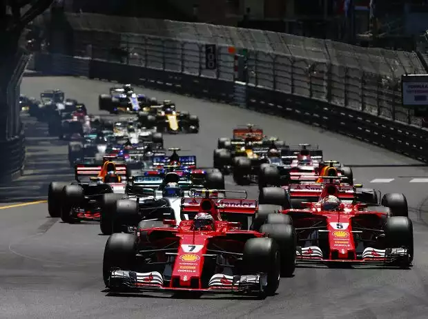 Kimi Räikkönen, Sebastian Vettel, Valtteri Bottas Titel-Bild zur News: Kimi Räikkönen, Sebastian Vettel, Valtteri Bottas