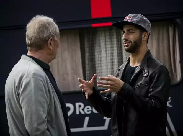 Daniel Ricciardo, Helmut Marko Titel-Bild zur News: Daniel Ricciardo, Helmut Marko