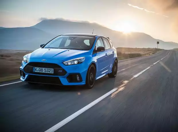 Ford Focus RS Blue & Black Titel-Bild zur News: Ford Focus RS Blue & Black