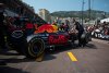 Bild zum Inhalt: Mark Webber glaubt: Red Bull halb bei 2018er-Entwicklung