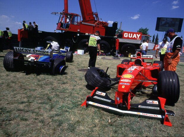 Titel-Bild zur News: Jacques Villeneuve, Michael Schumacher