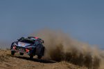 Thierry Neuville (Hyundai) und Nicolas Gilsoul 