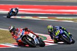 Jorge Lorenzo vor Valentino Rossi 