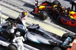 Lewis Hamilton (Mercedes), Valtteri Bottas (Mercedes) und Daniel Ricciardo (Red Bull) 