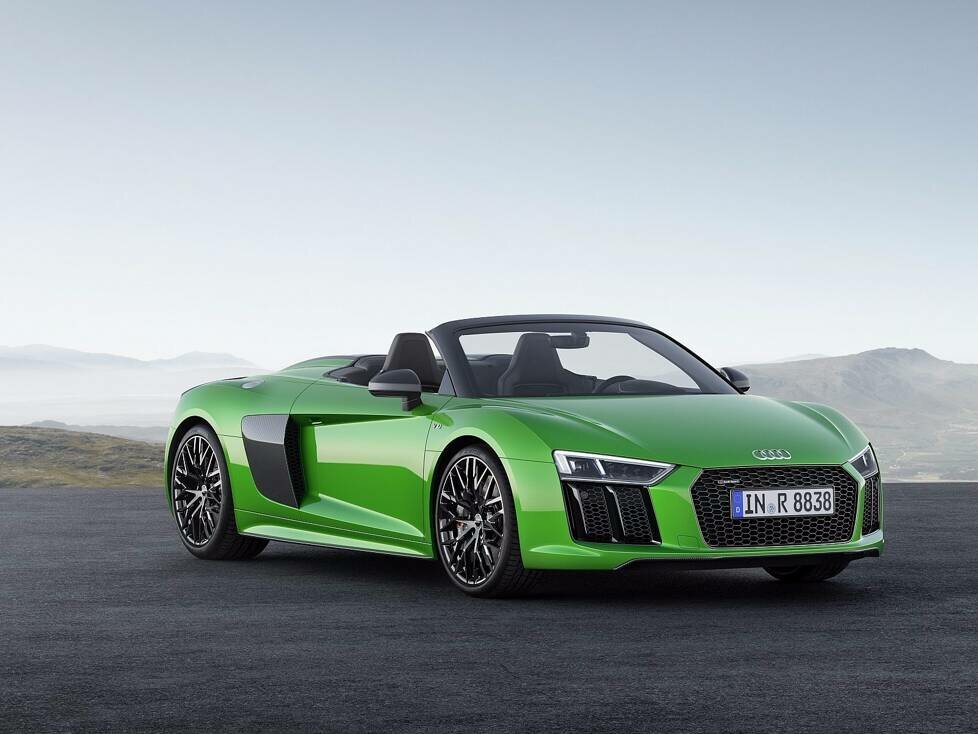 Audi R8 V10 Spyder plus
