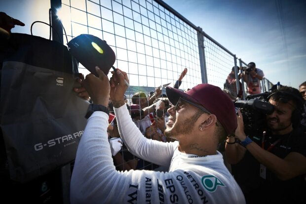 Lewis Hamilton Mercedes Mercedes AMG Petronas Motorsport F1 ~Lewis Hamilton (Mercedes) ~ 