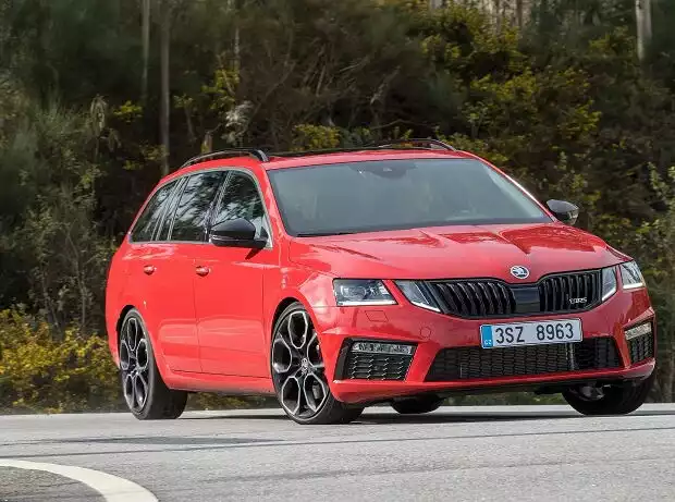 Skoda Octavia Combi RS 245 Titel-Bild zur News: Skoda Octavia Combi RS 245