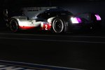 Timo Bernhard (Porsche) und Earl Bamber (Porsche) 