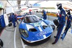 Chip Ganassi, Andy Priaulx (Ford) und Harry Tincknell (Ford) 