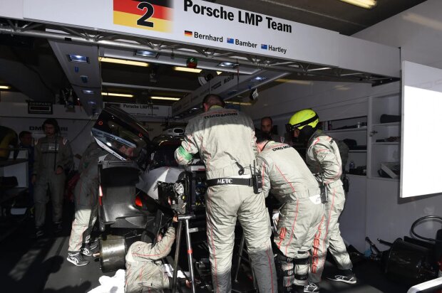 Timo Bernhard Earl Bamber ~Timo Bernhard (Porsche) und Earl Bamber (Porsche) ~ Timo Bernhard Earl Bamber ~Timo Bernhard (Porsche) und Earl Bamber (Porsche) ~