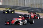 Callum Ilott, Guanyu Zhou und Lando Norris 