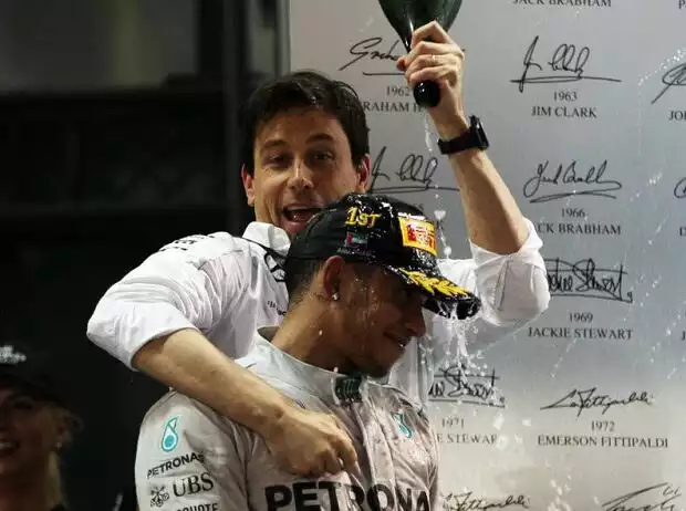 Lewis Hamilton, Toto Wolff Titel-Bild zur News: Lewis Hamilton, Toto Wolff