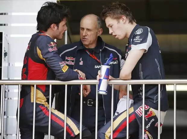 Titel-Bild zur News: Carlos Sainz, Franz Tost, Daniil Kwjat