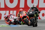 Johann Zarco  vor Marc Marquez 