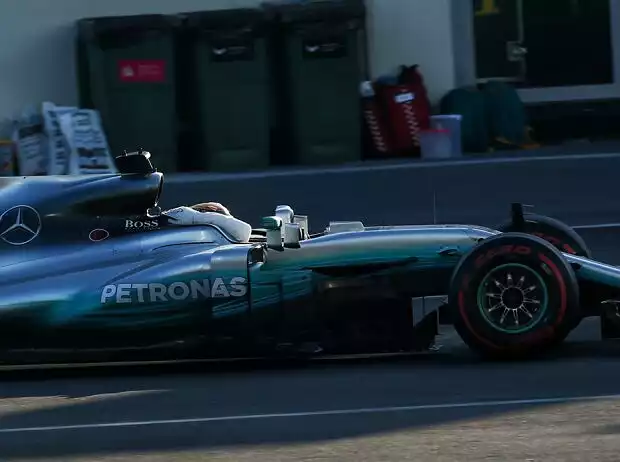 Titel-Bild zur News: Lewis Hamilton