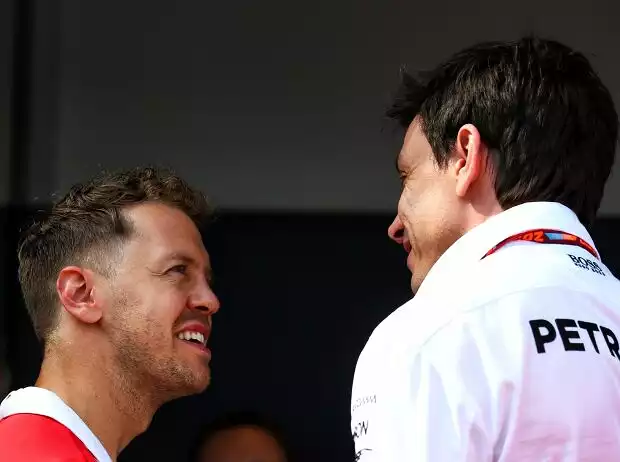 Sebastian Vettel, Toto Wolff Titel-Bild zur News: Sebastian Vettel, Toto Wolff