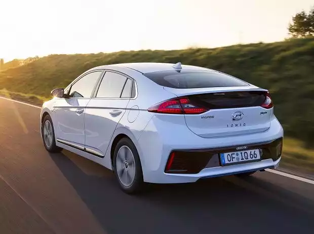 Hyundai Ioniq Plug-in-Hybrid Titel-Bild zur News: Hyundai Ioniq Plug-in-Hybrid