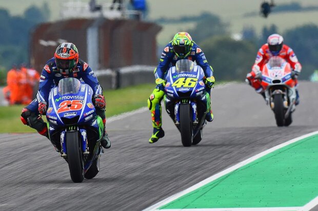  ~Maverick Vinales vor Valentino Rossi und Andrea Dovizioso ~          