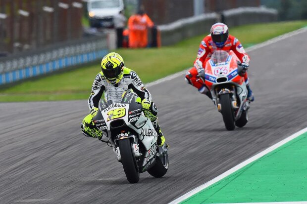 Alvaro Bautista Aspar Aspar MotoGPDucati Ducati Superbike ~Alvaro Bautista vor Andrea Dovizioso ~    