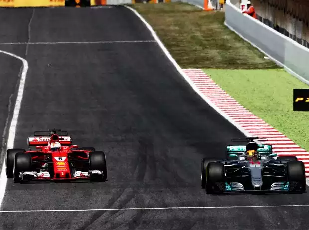 Sebastian Vettel, Lewis Hamilton Titel-Bild zur News: Sebastian Vettel, Lewis Hamilton