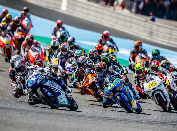 Moto3 Start Titel-Bild zur News: Moto3 Start