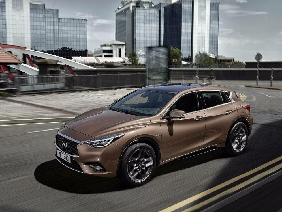 Infiniti Q30 2017
