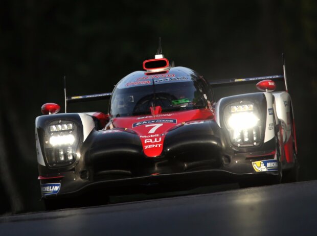 Mike Conway, Kamui Kobayashi, Stephane Sarrazin