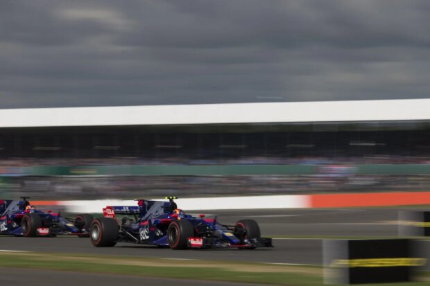 Carlos Sainz Daniil Kwjat Toro Rosso Scuderia Toro Rosso F1 ~Carlos Sainz (Toro Rosso) und Daniil Kwjat (Toro Rosso) ~ Carlos Sainz Daniil Kwjat Toro Rosso Scuderia Toro Rosso F1 ~Carlos Sainz (Toro Rosso) und Daniil Kwjat (Toro Rosso) ~