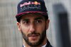 Bild zum Inhalt: Fahrer-Bowling: Daniel Ricciardos böser Plan mit Alonso