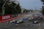 Helio Castroneves (Penske) und Simon Pagenaud (Penske) 