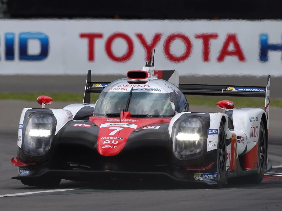 Mike Conway, Kamui Kobayashi