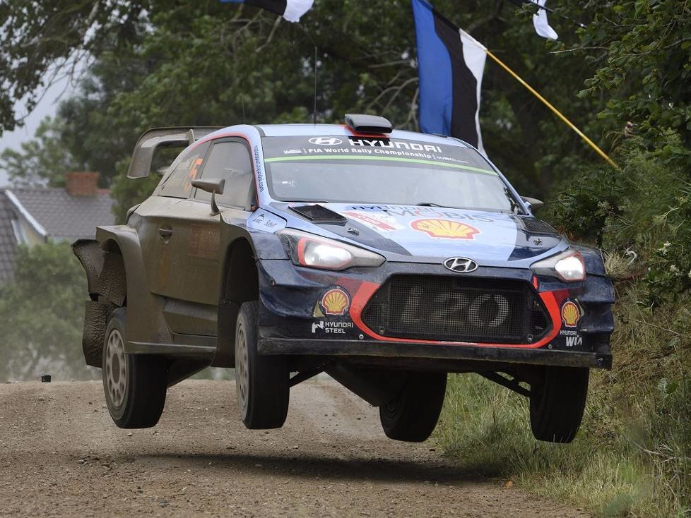 Thierry Neuville, Nicolas Gilsoul